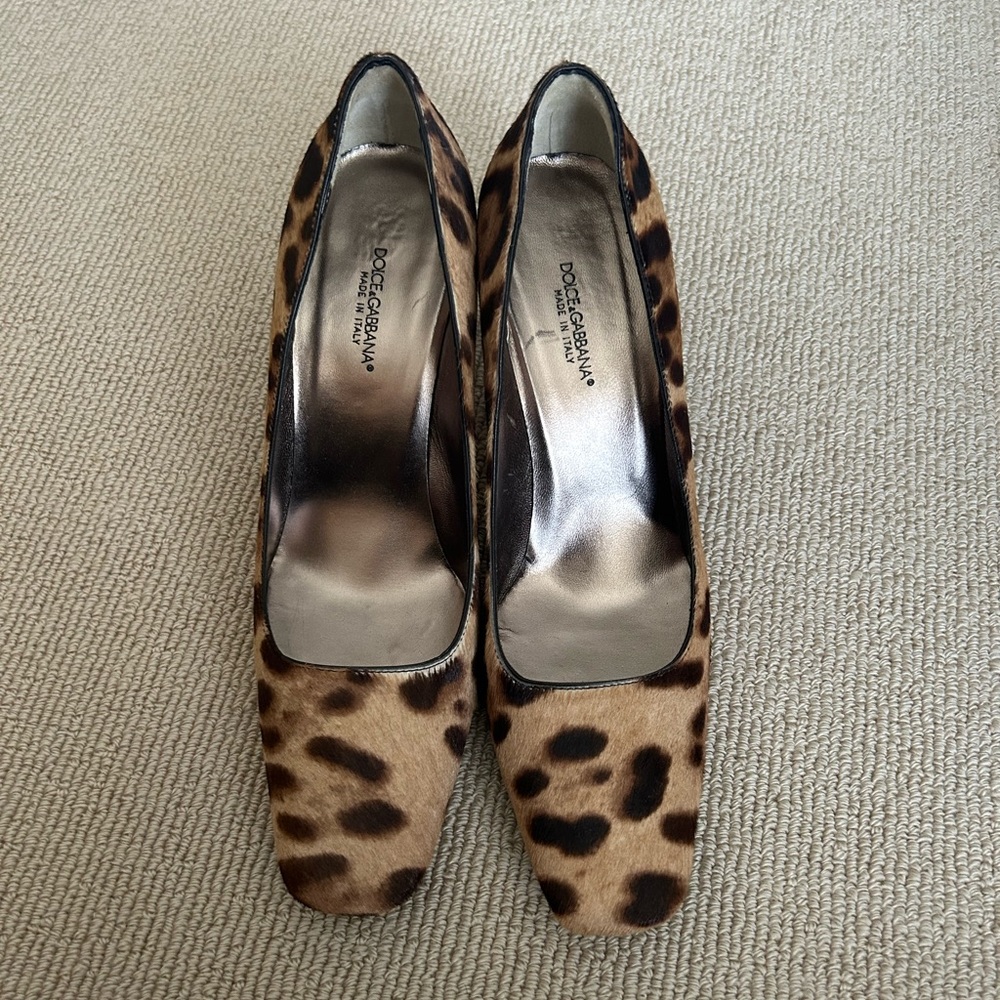 Dolce & Gabbana Cheetah Print Heels